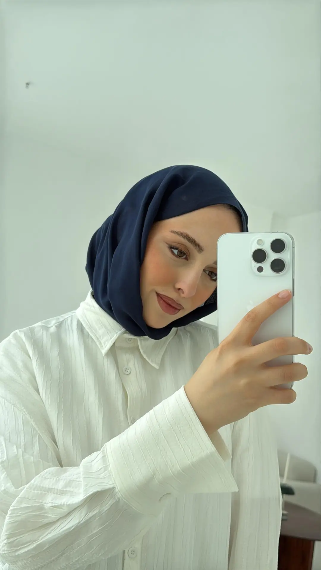 Beyaz Kalın Manşet Gömlek - Görsel 2