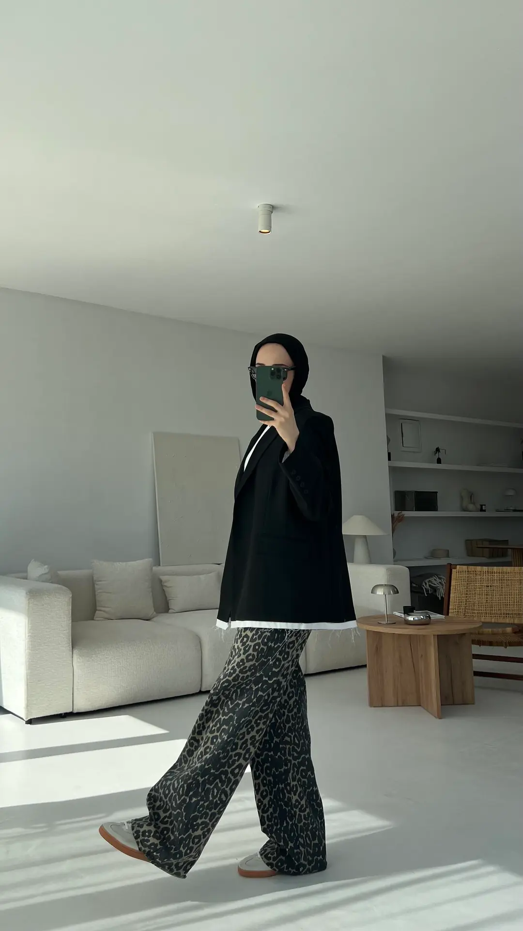 Arkası Baskılı Blazer Ceket Siyah - Görsel 4