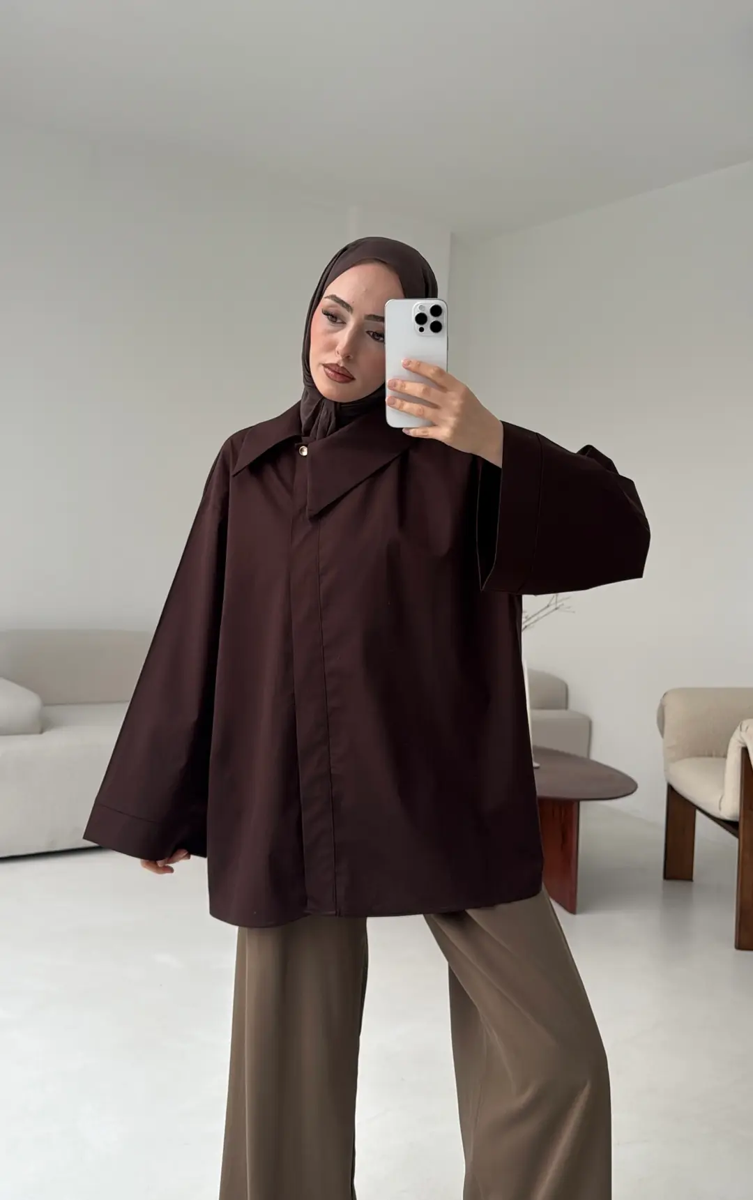 Asimetrik Yaka Oversize Gömlek  Kahve - Görsel 6