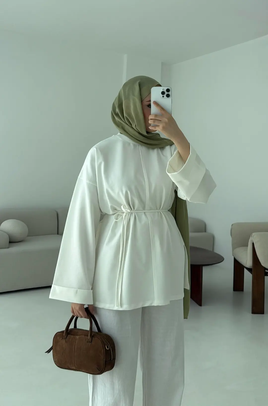 Bağlamalı Yanı Yırtmaç Detay Sweat Beyaz - Görsel 2