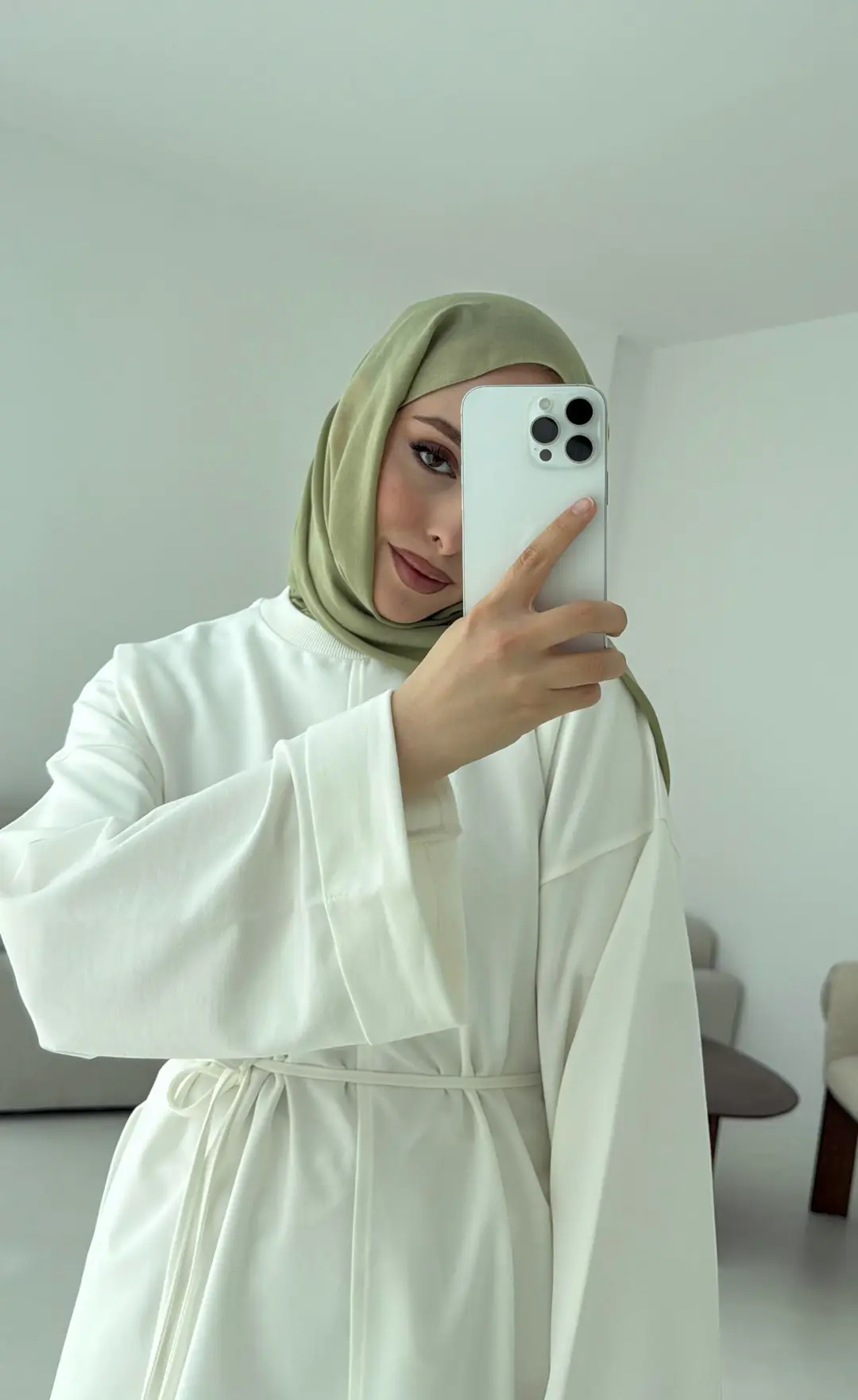 Bağlamalı Yanı Yırtmaç Detay Sweat Beyaz - Görsel 5