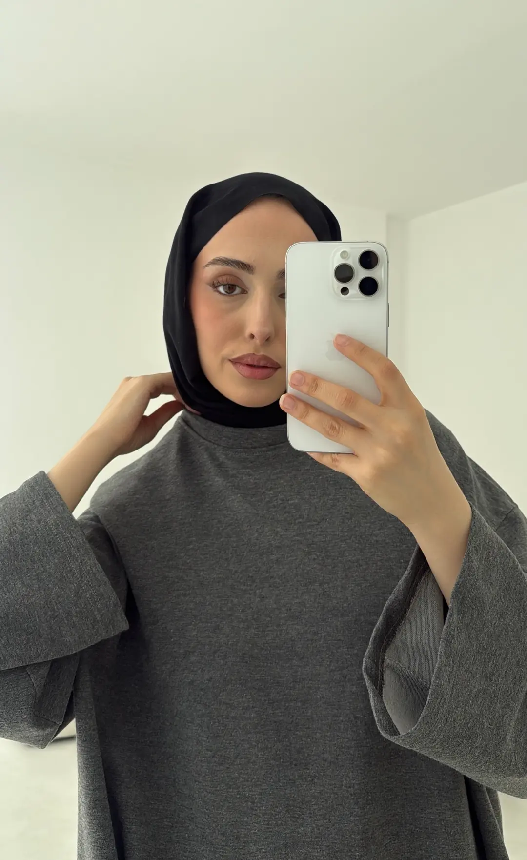 Basic İki İplik Sweat Koyu Gri - Görsel 3