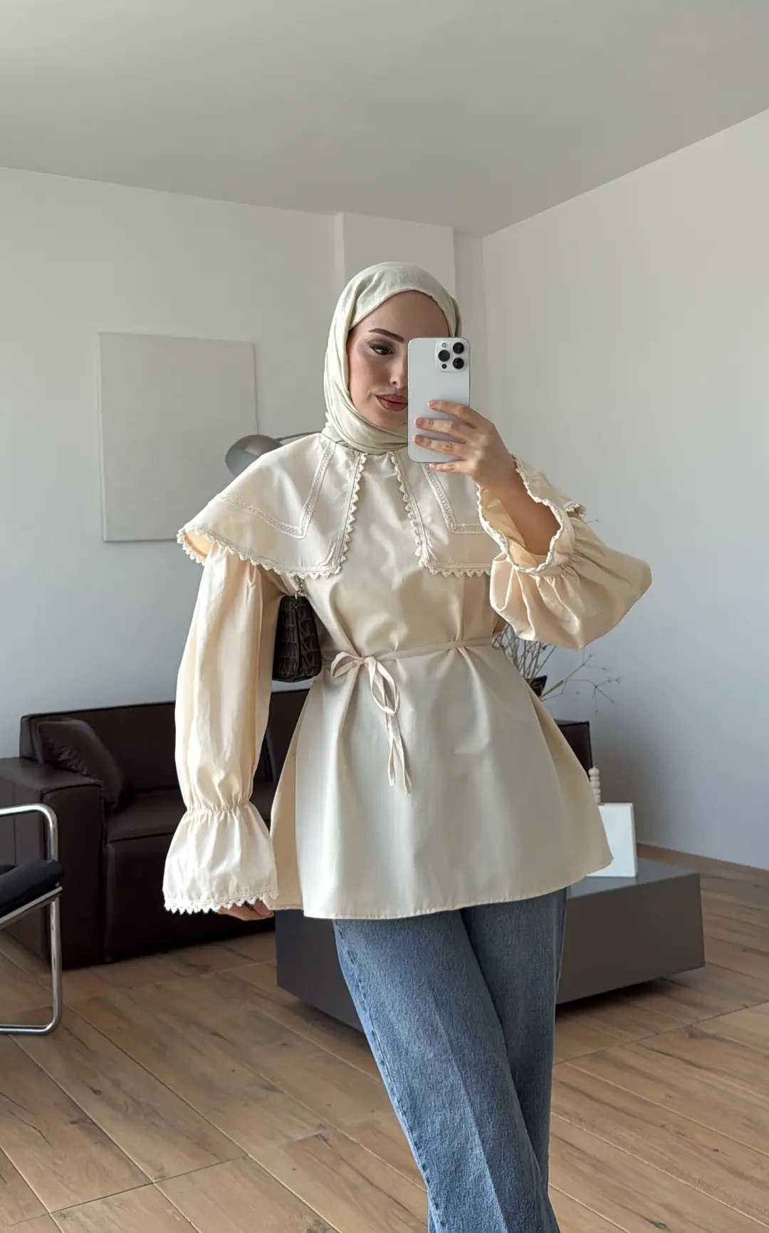 Bebe Yaka Dantel Geçişli Gömlek Krem - Görsel 5