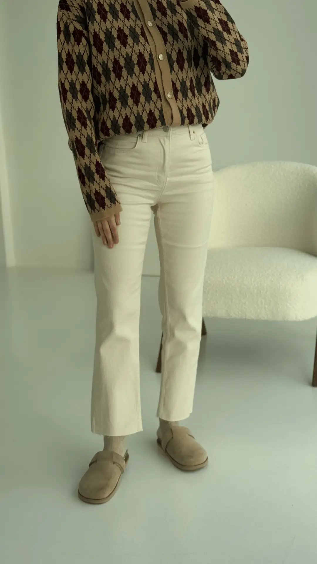 Bej Paçası Kesik Jean - Görsel 2