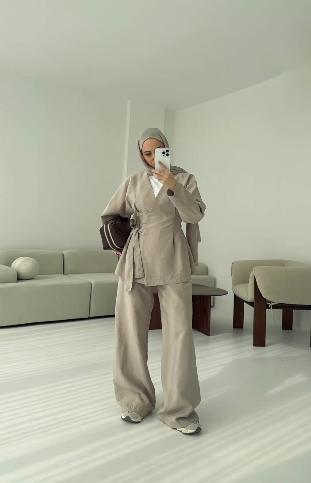 Bej Yandan Bağlamalı Takım - Görsel 3