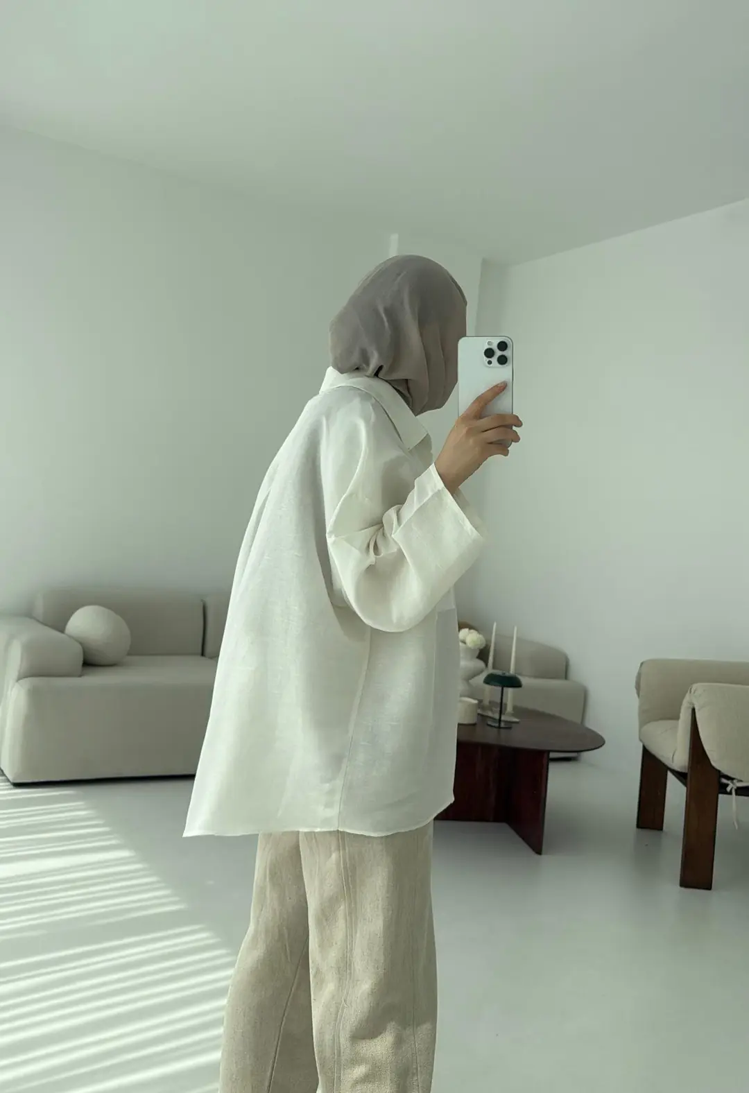 Beyaz Oversize Gömlek - Görsel 2