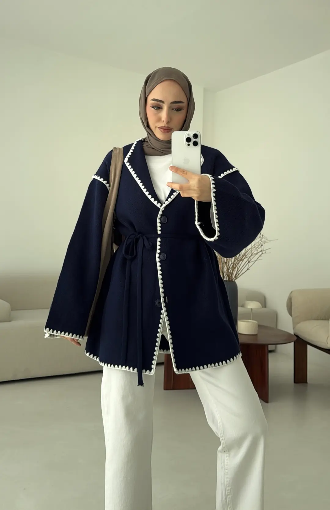 Biye İşleme Detaylı Sık Örme Hırka Lacivert