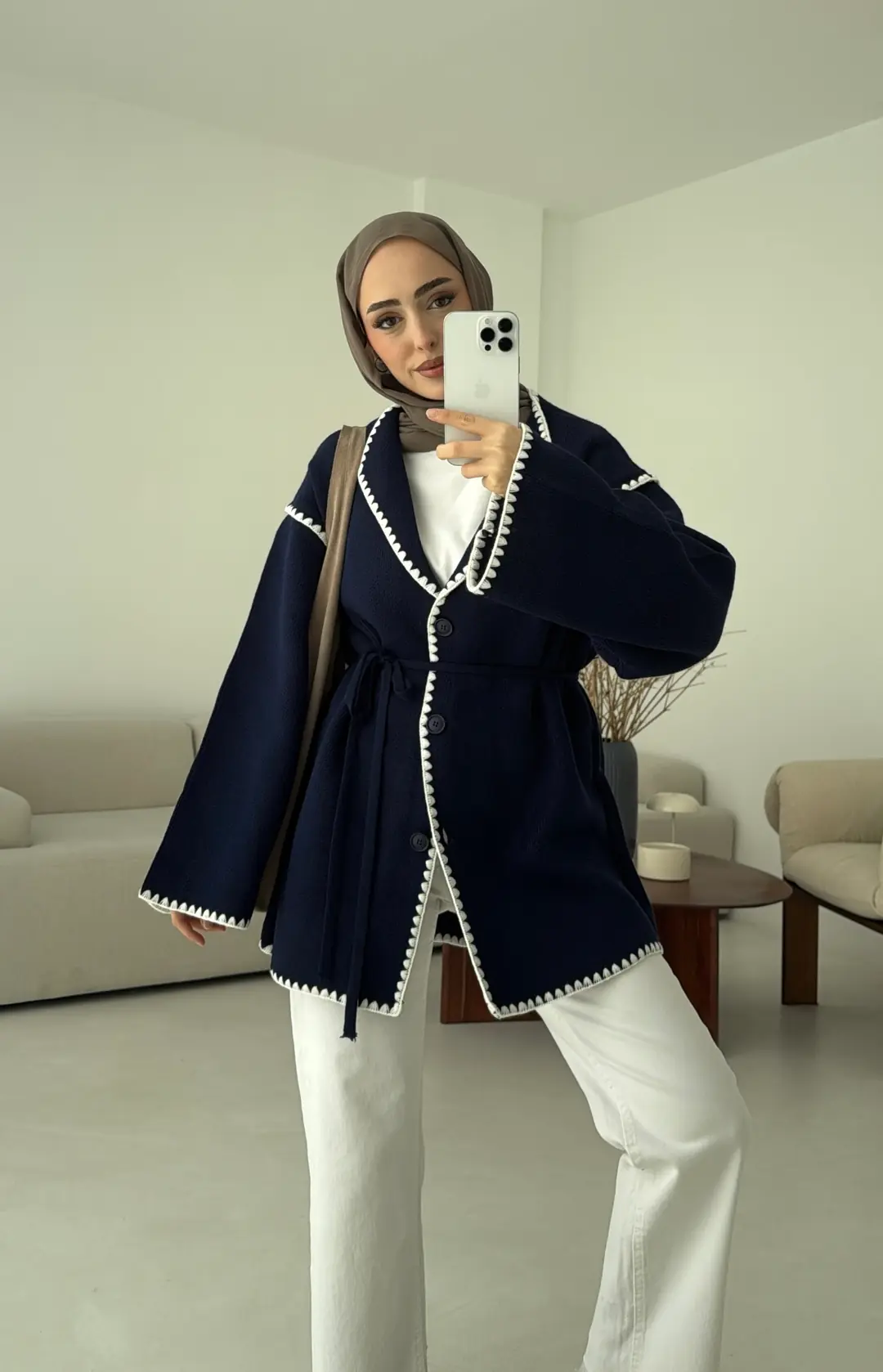 Biye İşleme Detaylı Sık Örme Hırka Lacivert - Görsel 5