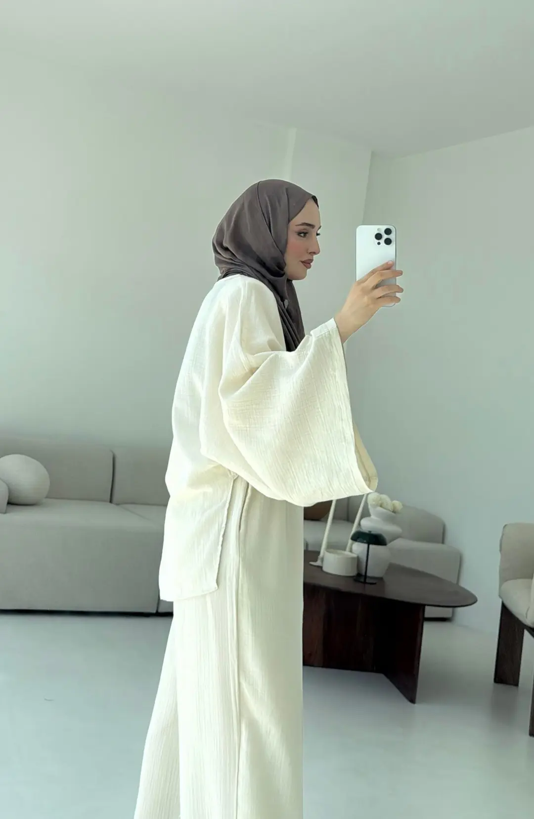 Bluzlu Yarasa Kol Takım Krem