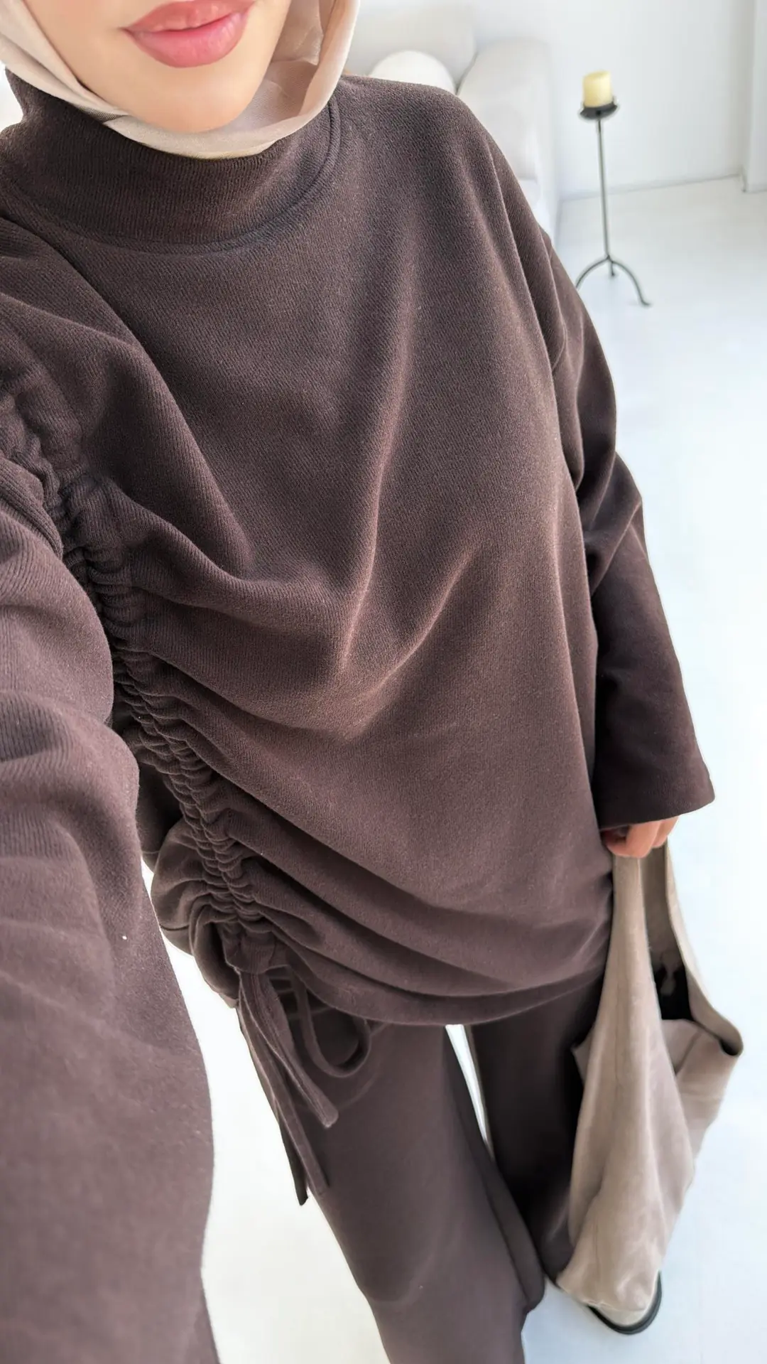 Bluzu Yandan Biyeli Takım Kahve - Görsel 7