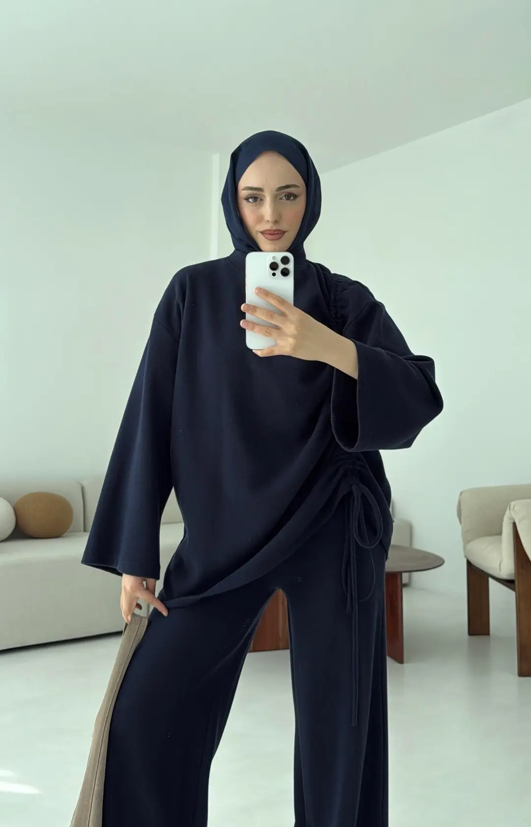 Bluzu Yandan Biyeli Takım Lacivert - Görsel 7