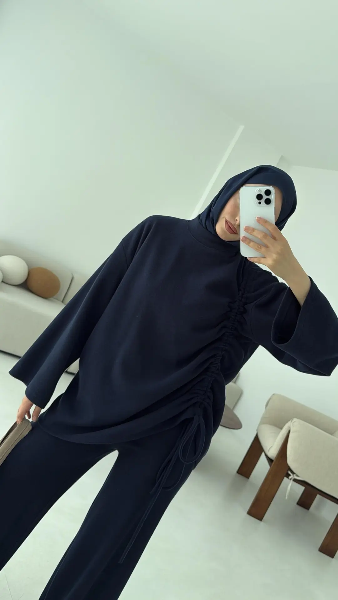 Bluzu Yandan Biyeli Takım Lacivert - Görsel 9