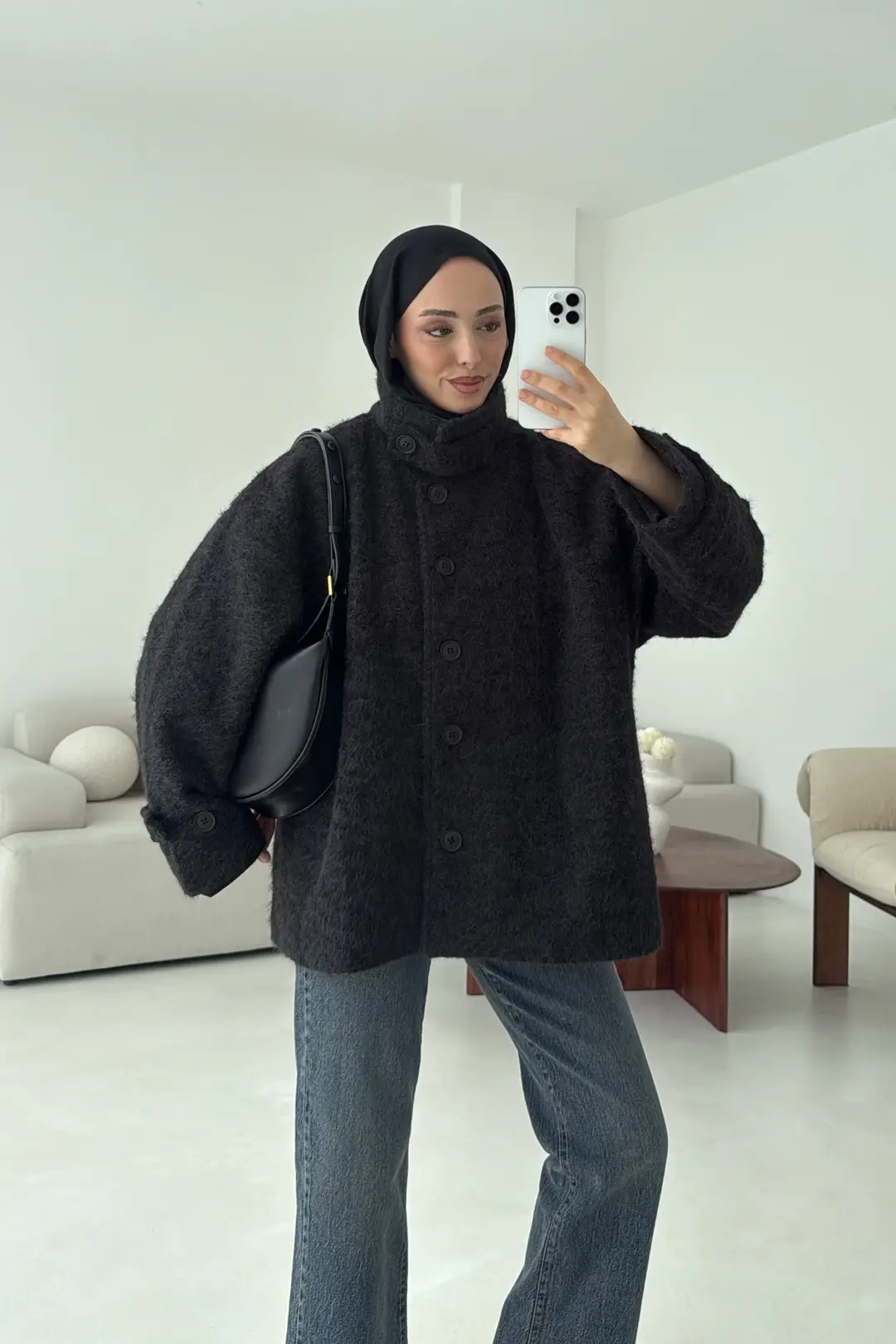 Boucle Yaka Detay Kaban Siyah