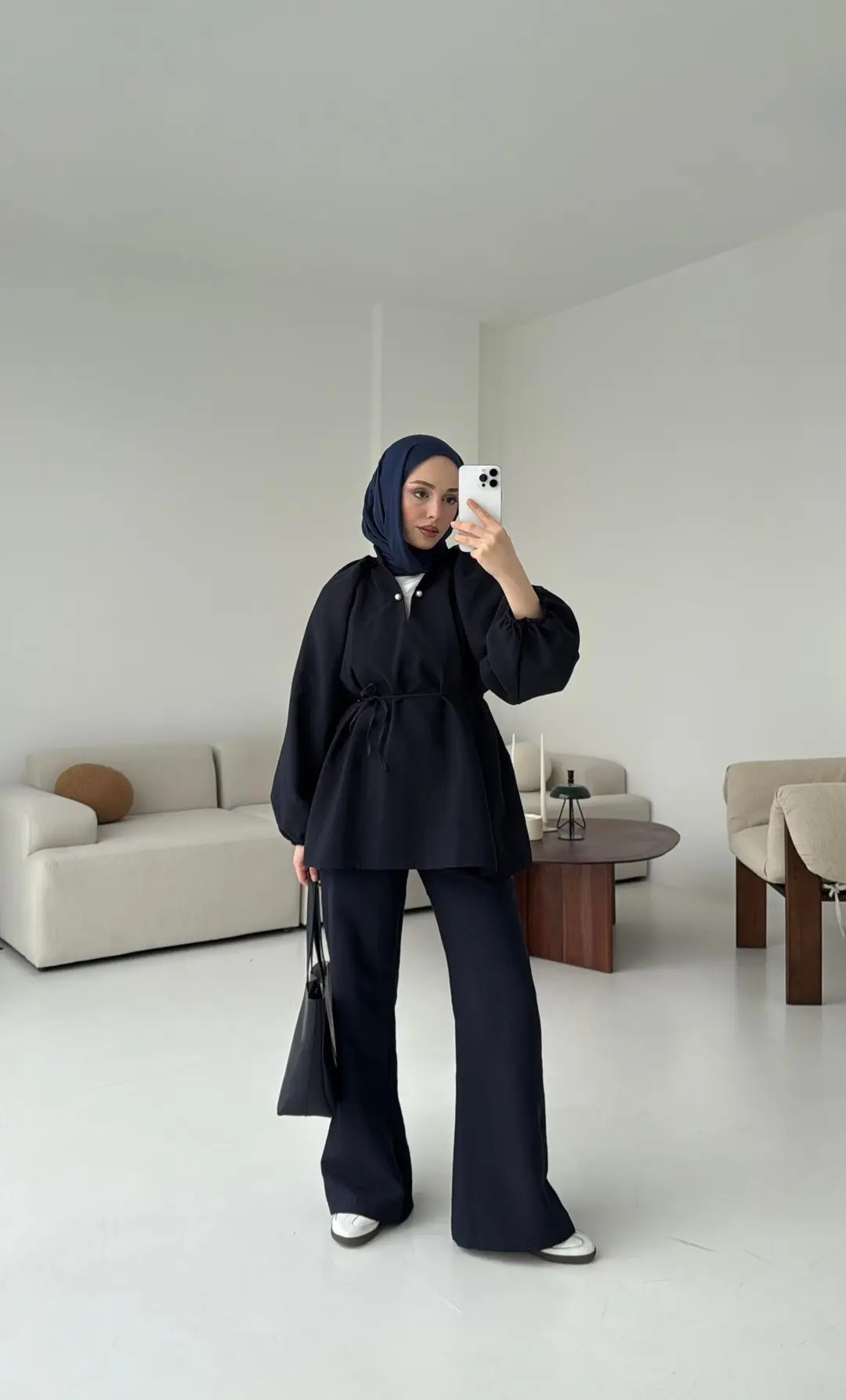 Broş Detaylı Takım Lacivert - Görsel 4