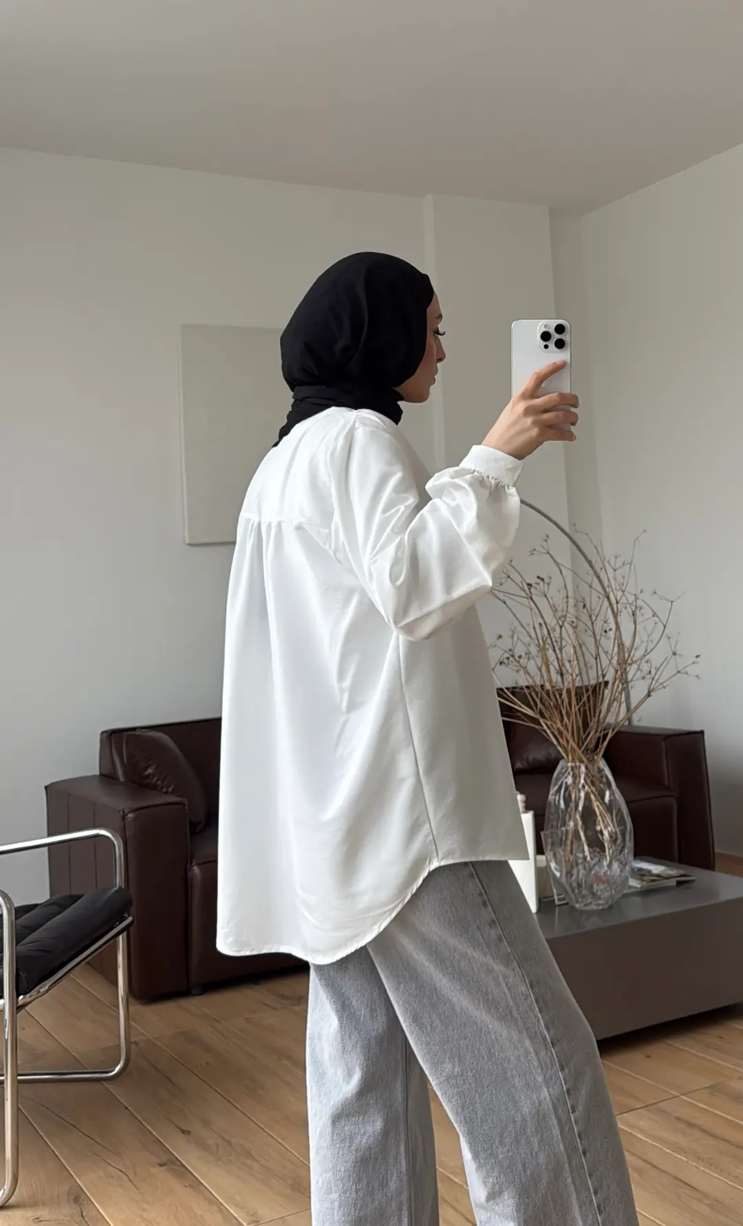 Büzgü Detaylı Dökümlü Gömlek Beyaz - Görsel 3