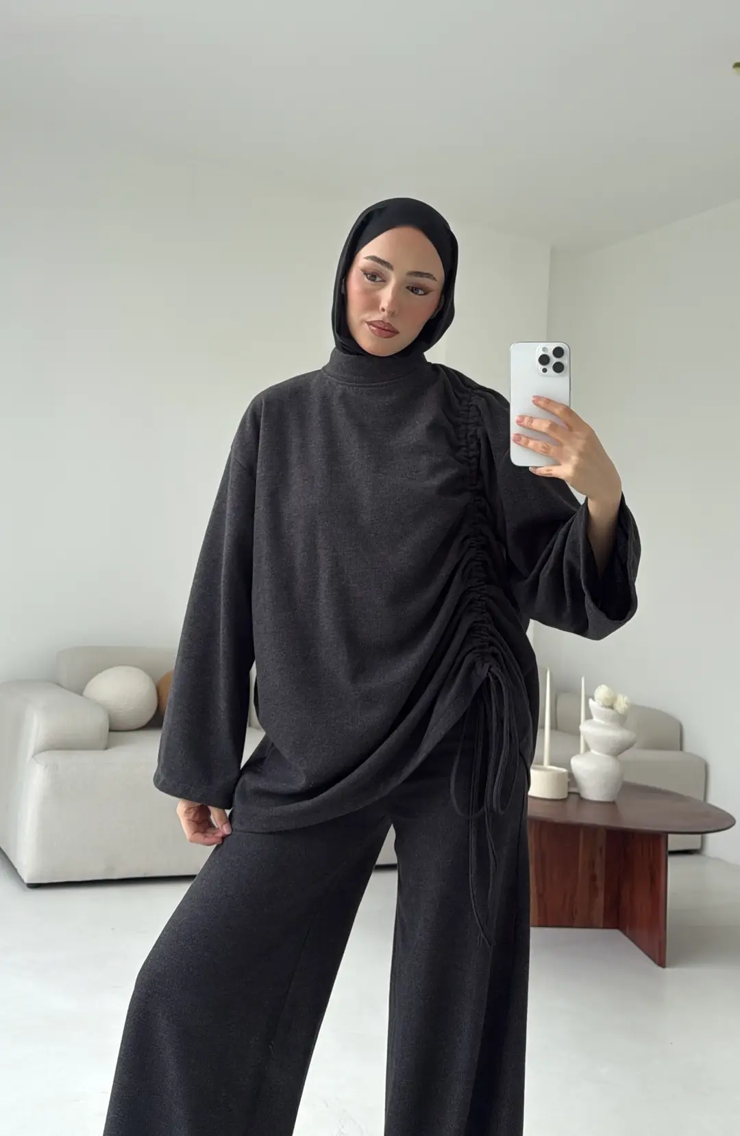 Bluzu Yandan Biyeli Takım Koyu Gri - Görsel 3