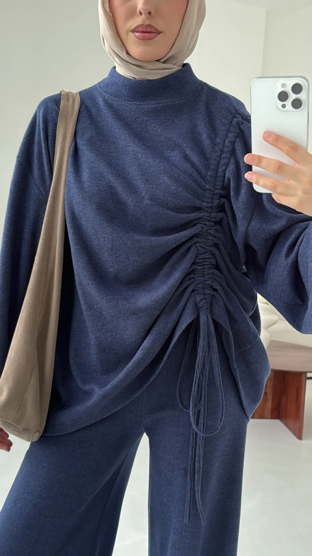 Büzgülü Takım Lacivert - Görsel 3