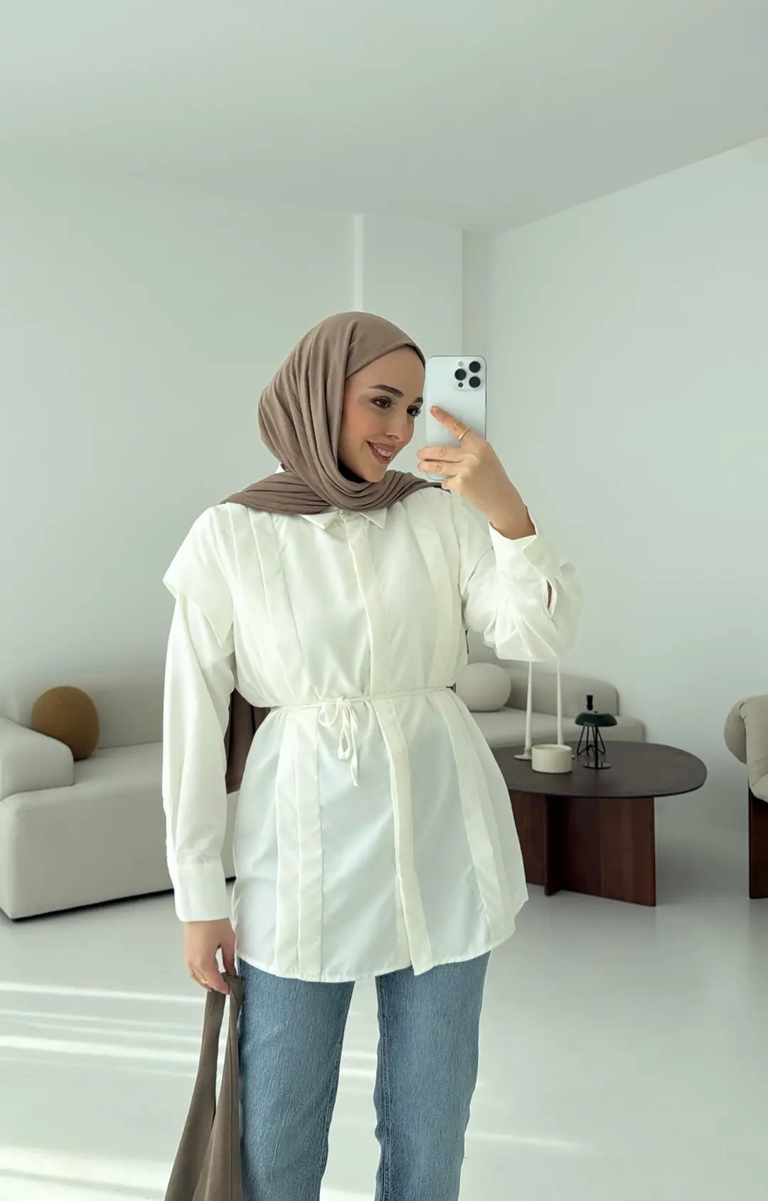 Çift Pileli Saten Bağlamalı Gömlek Beyaz - Görsel 4