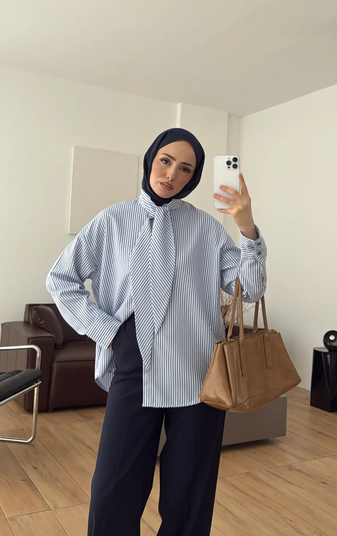 Çizgili Fular Detay Gömlek Mavi - Görsel 2