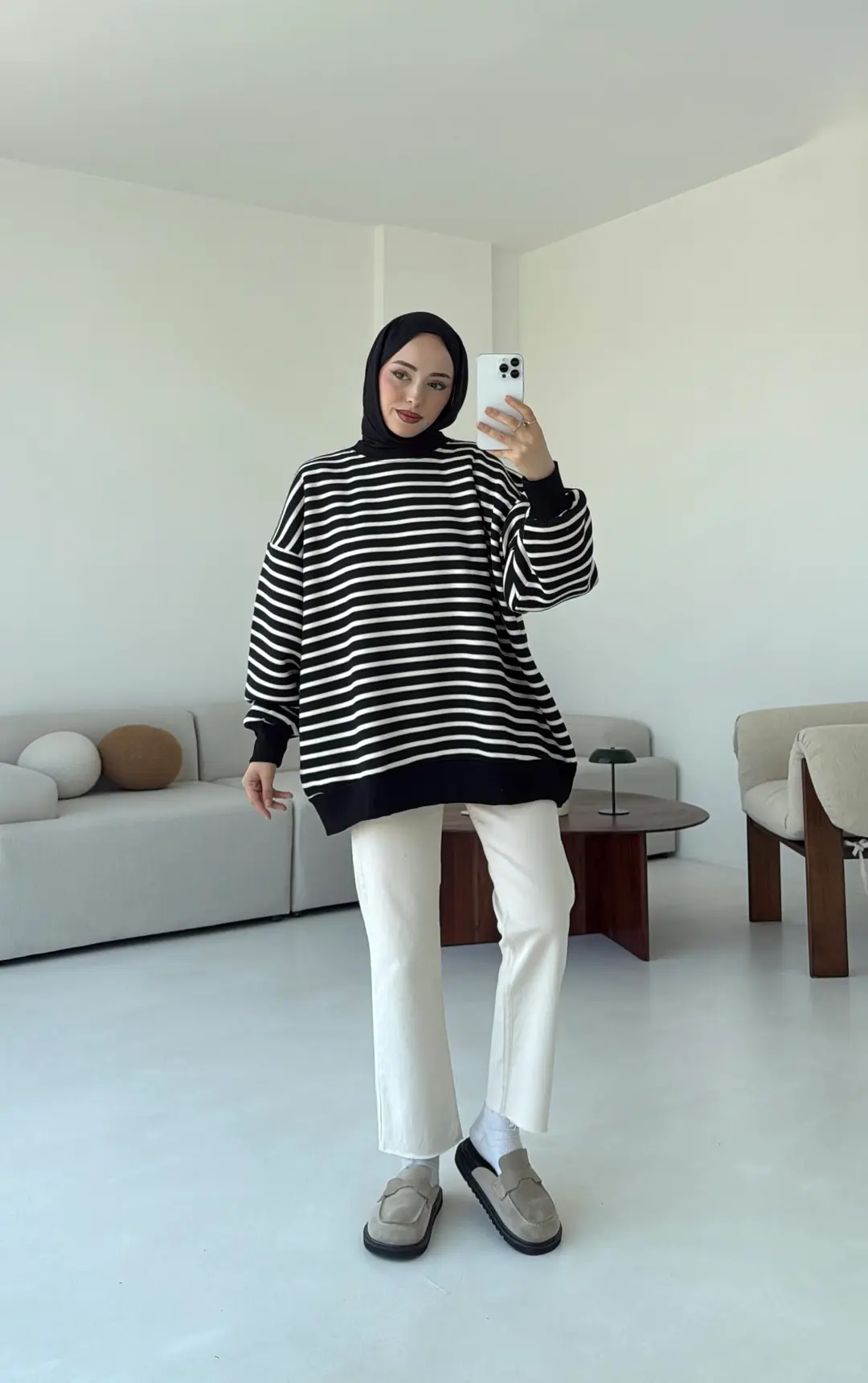 Çizgili Oversize Sweatshirt Siyah - Görsel 3