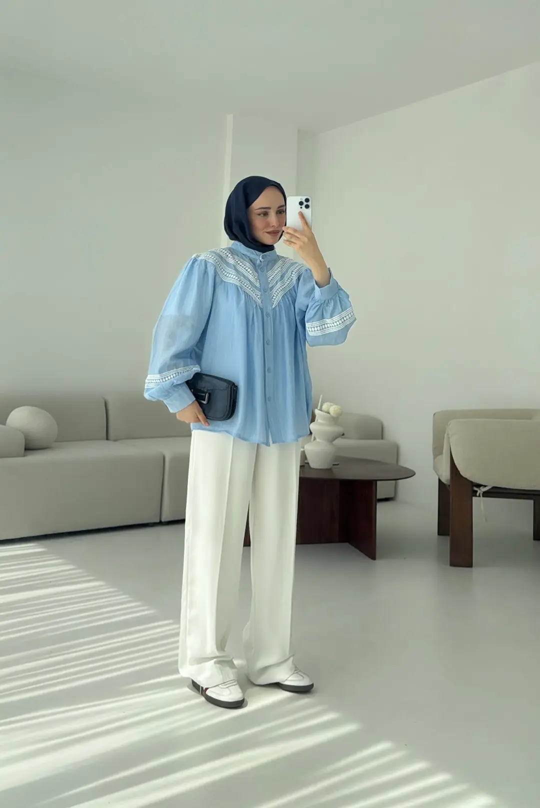 Dantelli Büzgülü Gömlek Acık Mavi