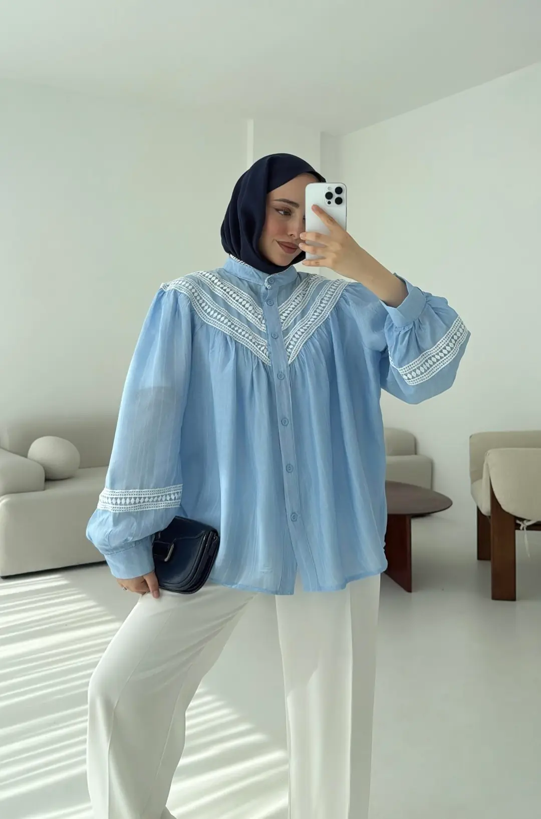 Dantelli Büzgülü Gömlek Acık Mavi - Görsel 3