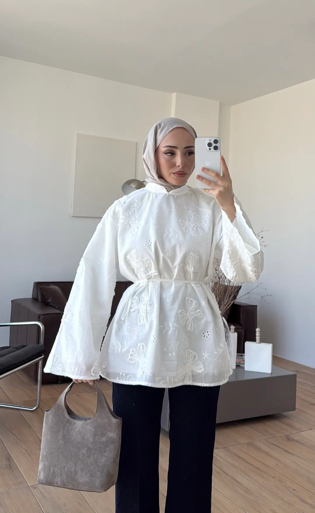 Dantelli Hakim Yaka Bluz Beyaz