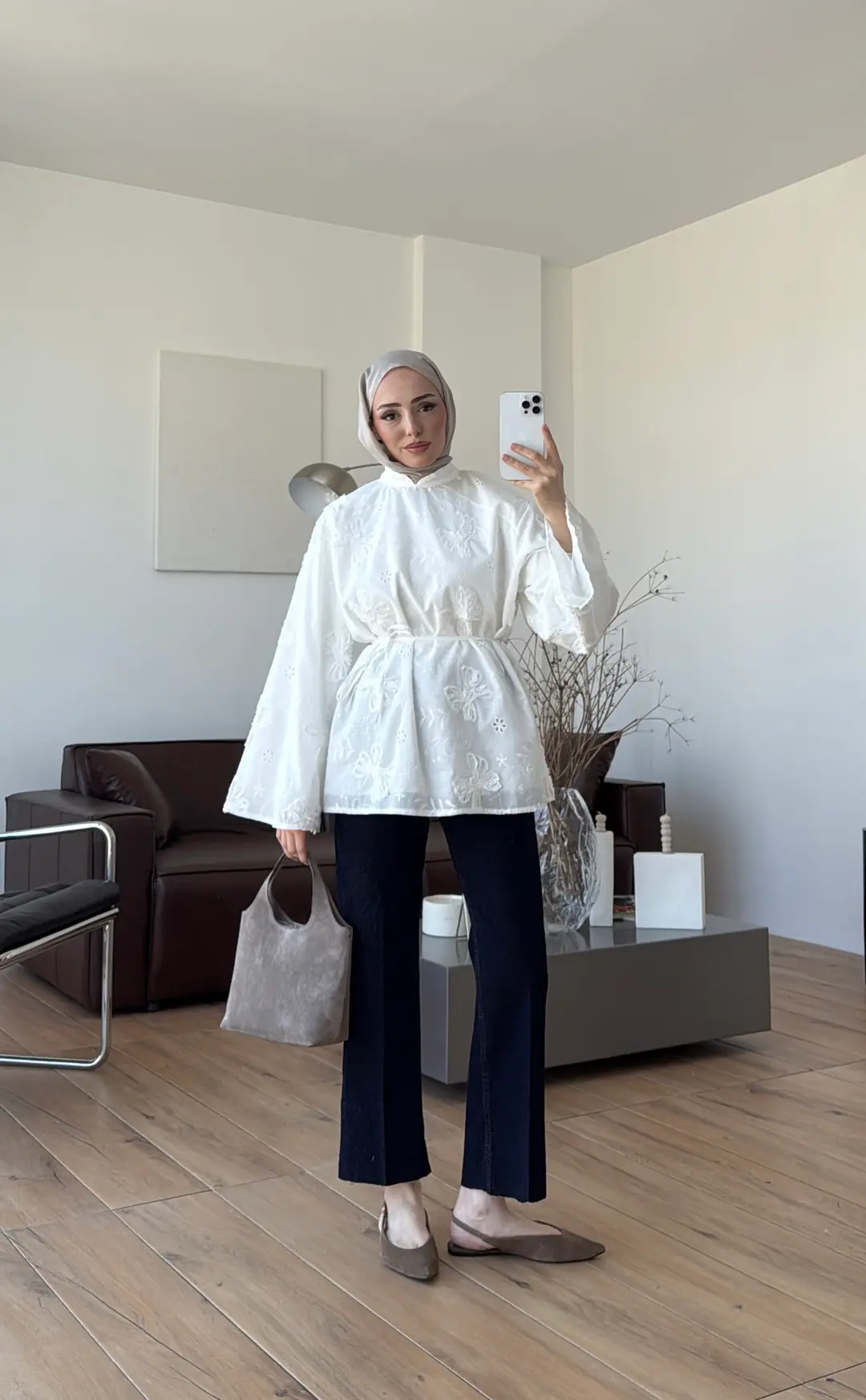 Dantelli Hakim Yaka Bluz Beyaz - Görsel 2