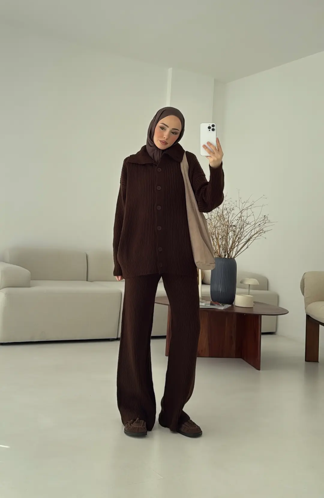 Dik Yaka Düğmeli Triko Takım Kahve - Görsel 3