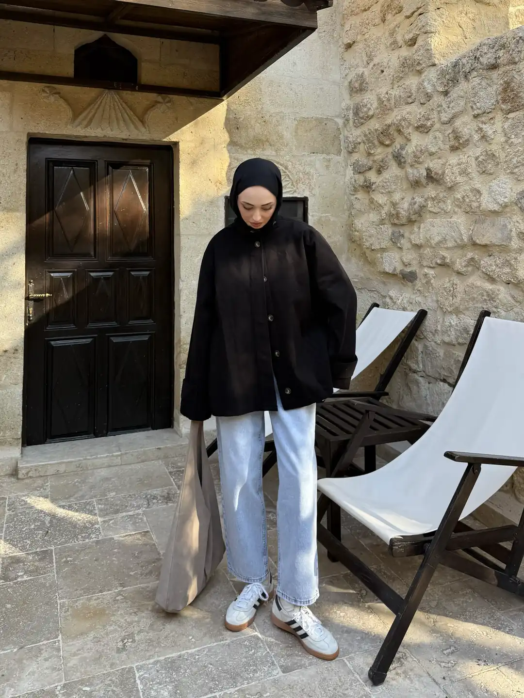 Dik Yaka Gabardin Ceket Siyah