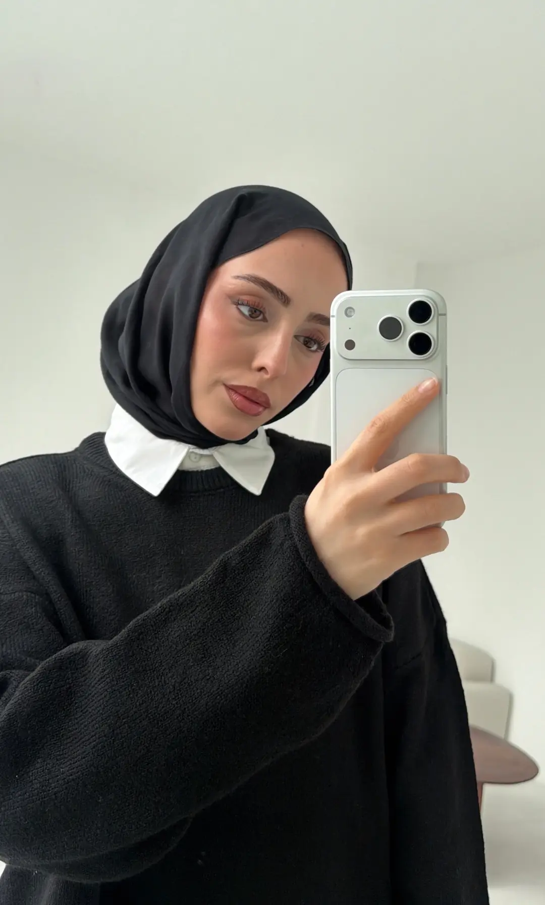 Dikişsiz Triko Kazak Siyah - Görsel 4