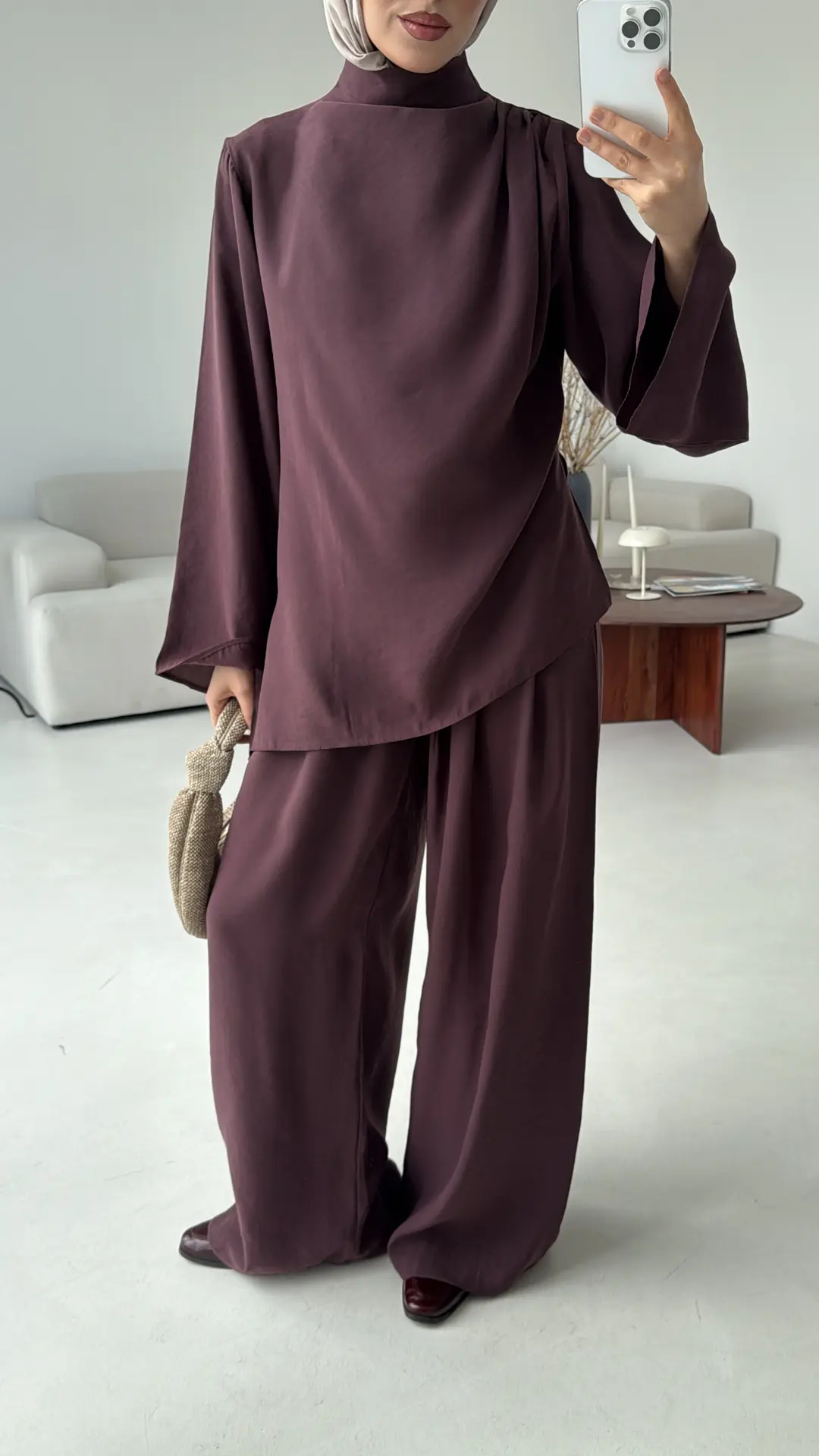 Drape Yaka Asimetrik Kesim Takım Mürdüm - Görsel 3