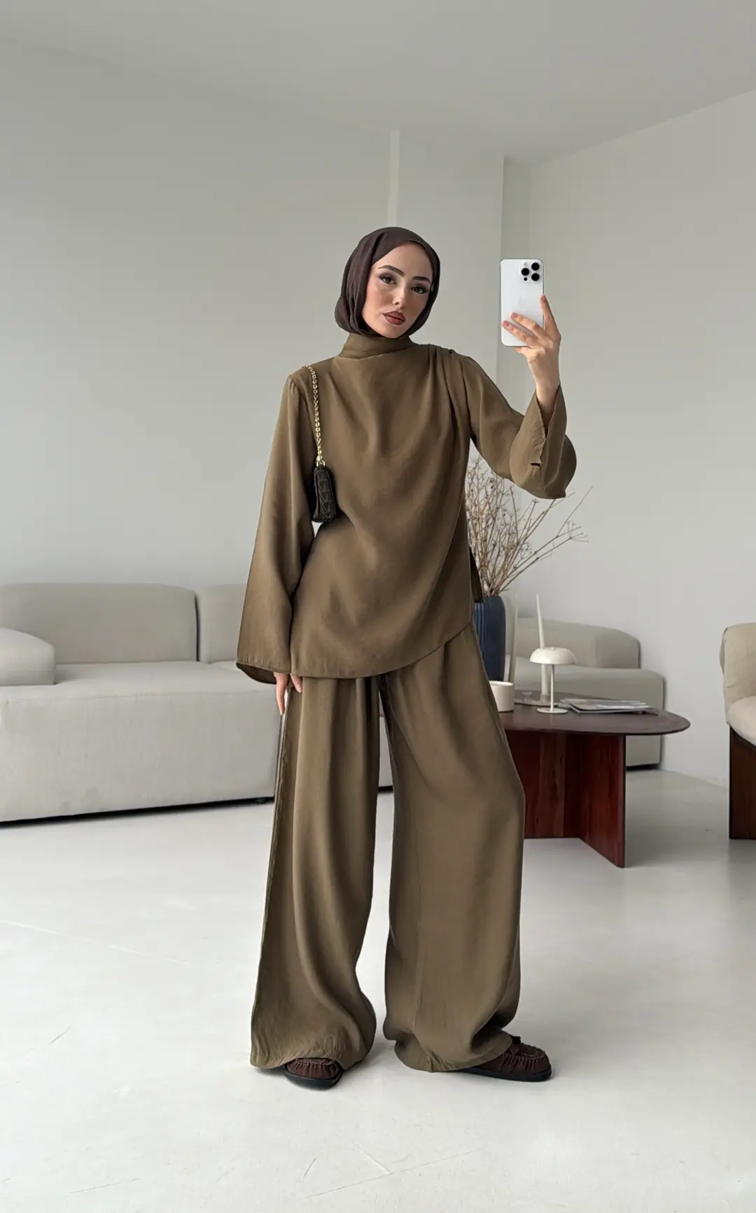 Drape Yaka Asimetrik Kesim Takım Olive