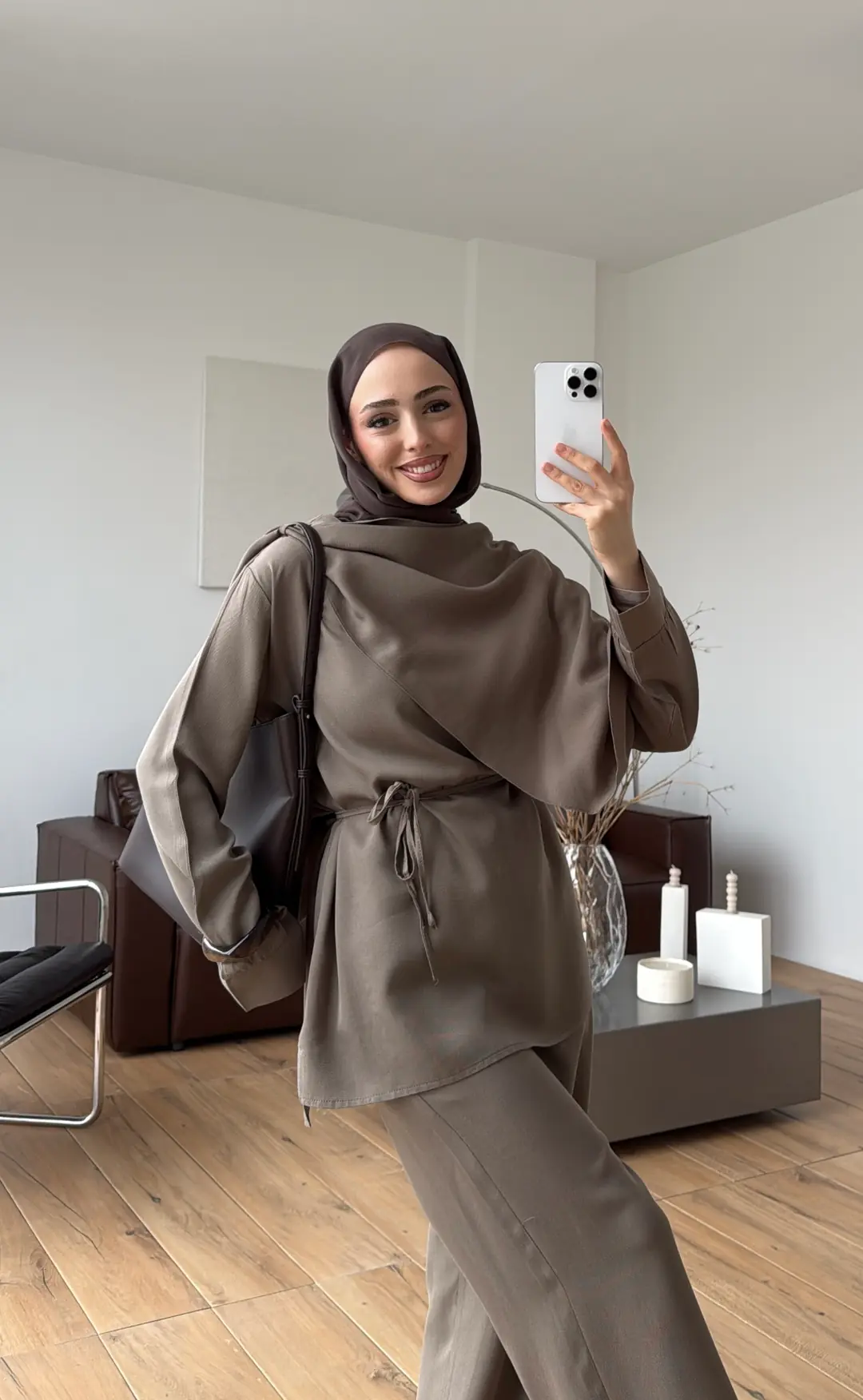 Drape Yaka Bluz Takım Haki - Görsel 3