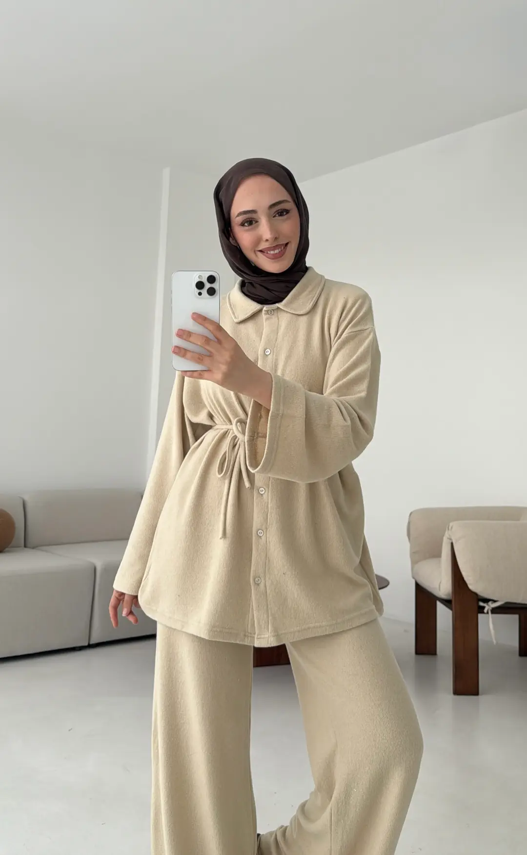 Düğmeli Süprem Takım Bej - Görsel 3
