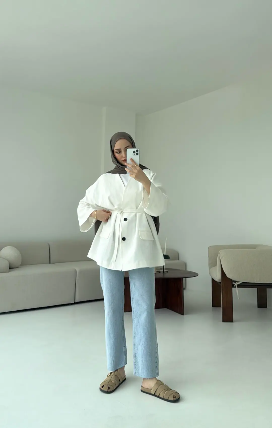 Düşük Omuz Oversize Beyaz Ceket - Görsel 5