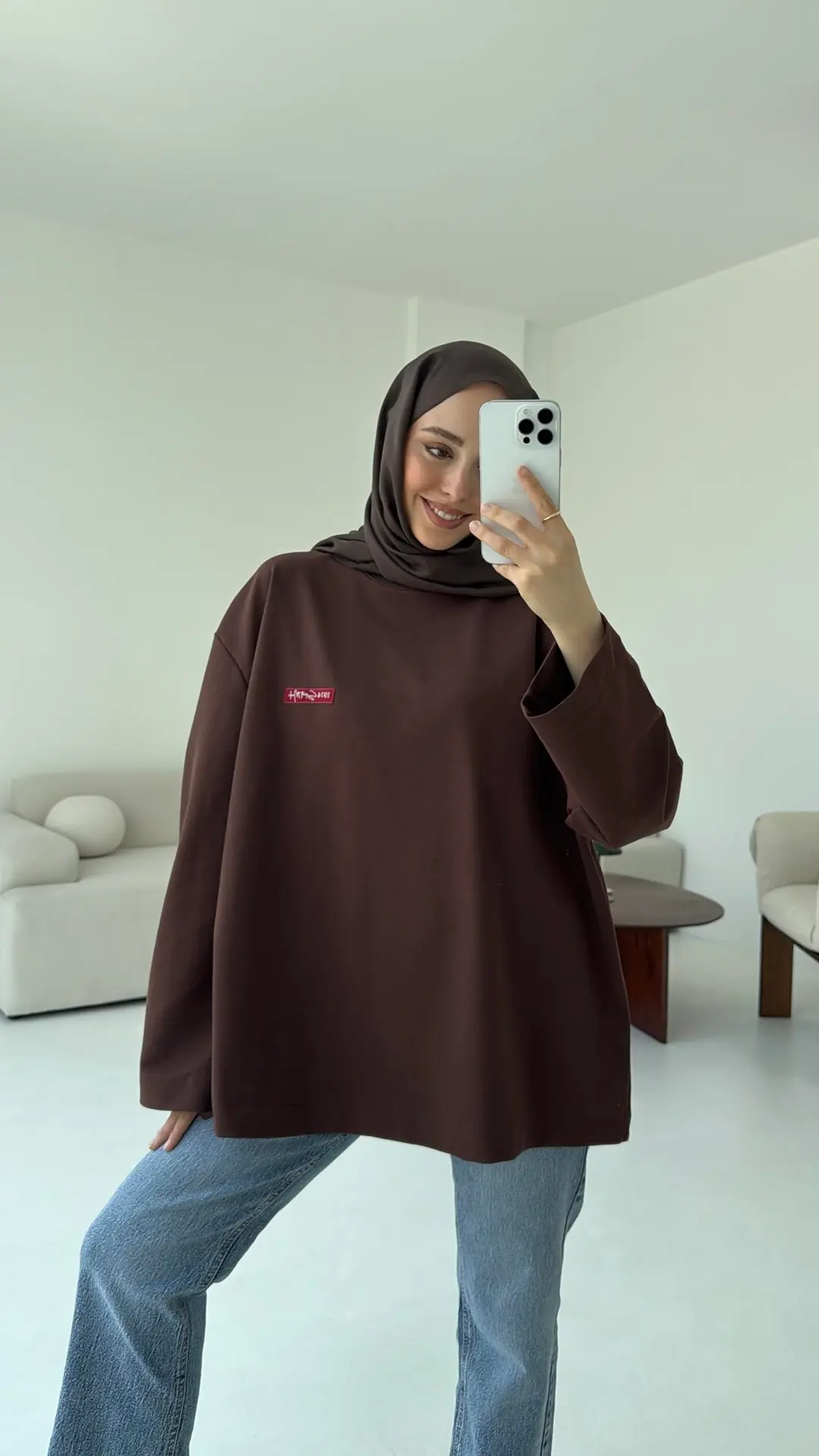 Etiket Baskılı  Sweatshirt Kahve - Görsel 4
