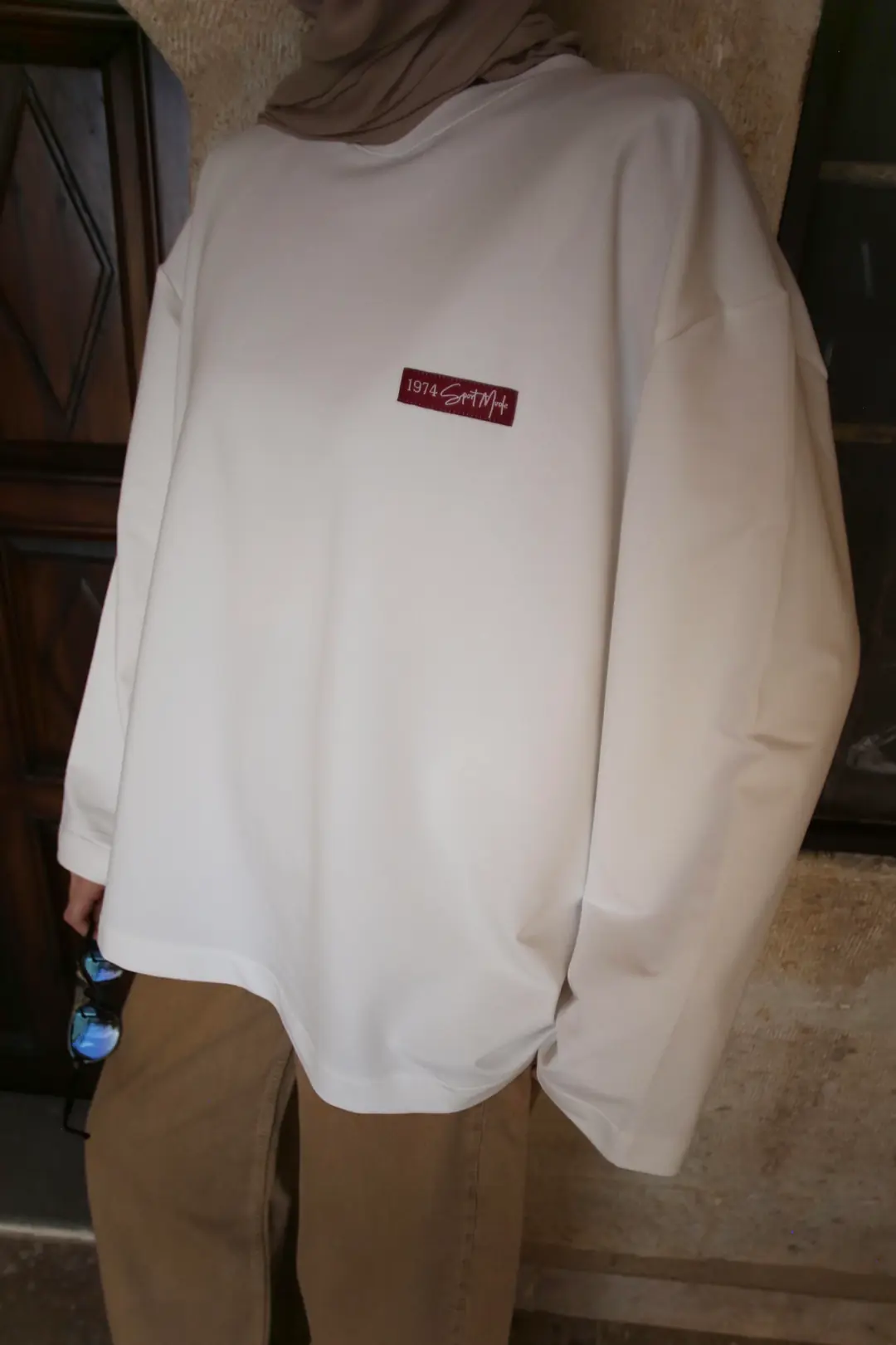 Etiket Baskılı Yazlık Sweatshirt Kırık Beyaz - Görsel 2