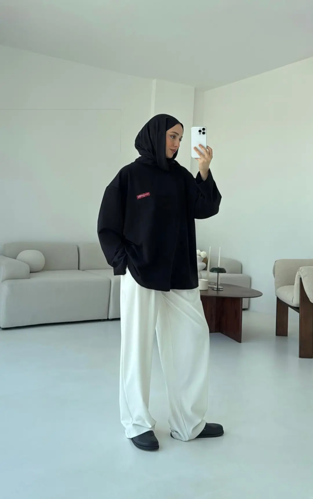 Etiket Baskılı  Sweatshirt Siyah - Görsel 5