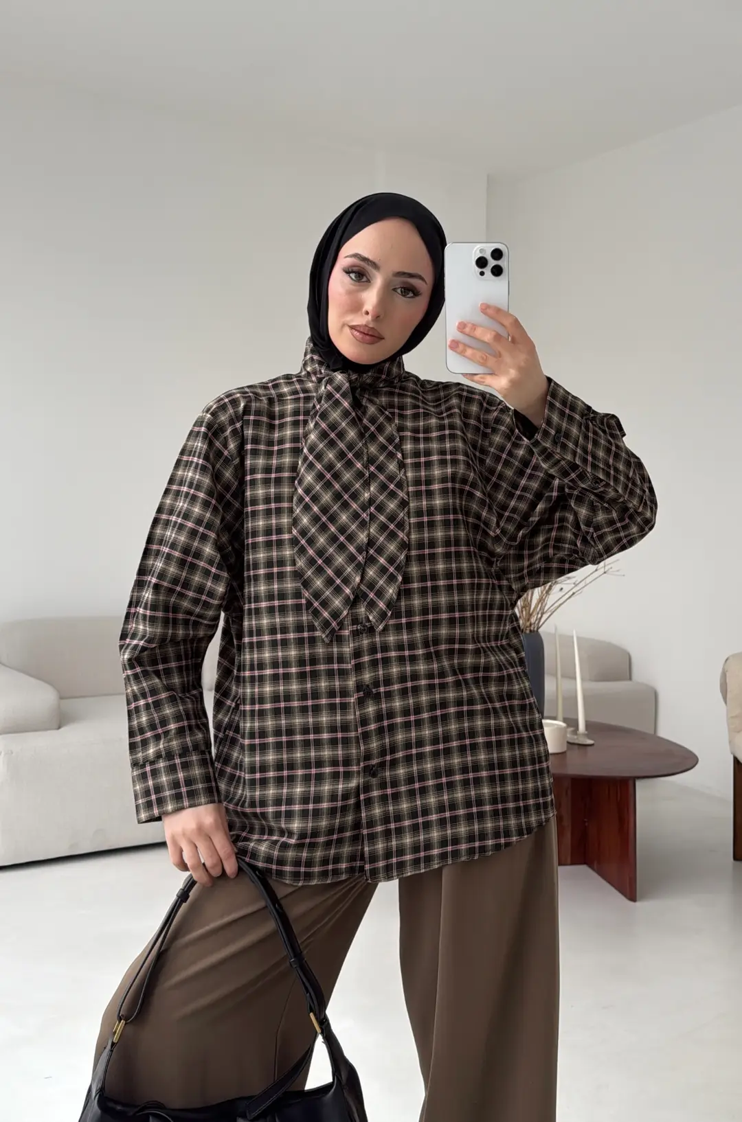 Fular Detay Ekose Gömlek Kahve/Siyah - Görsel 3