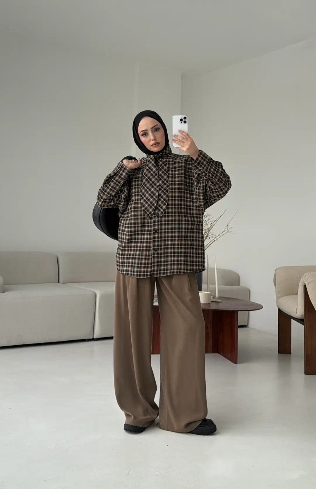 Fular Detay Ekose Gömlek Kahve/Siyah - Görsel 7