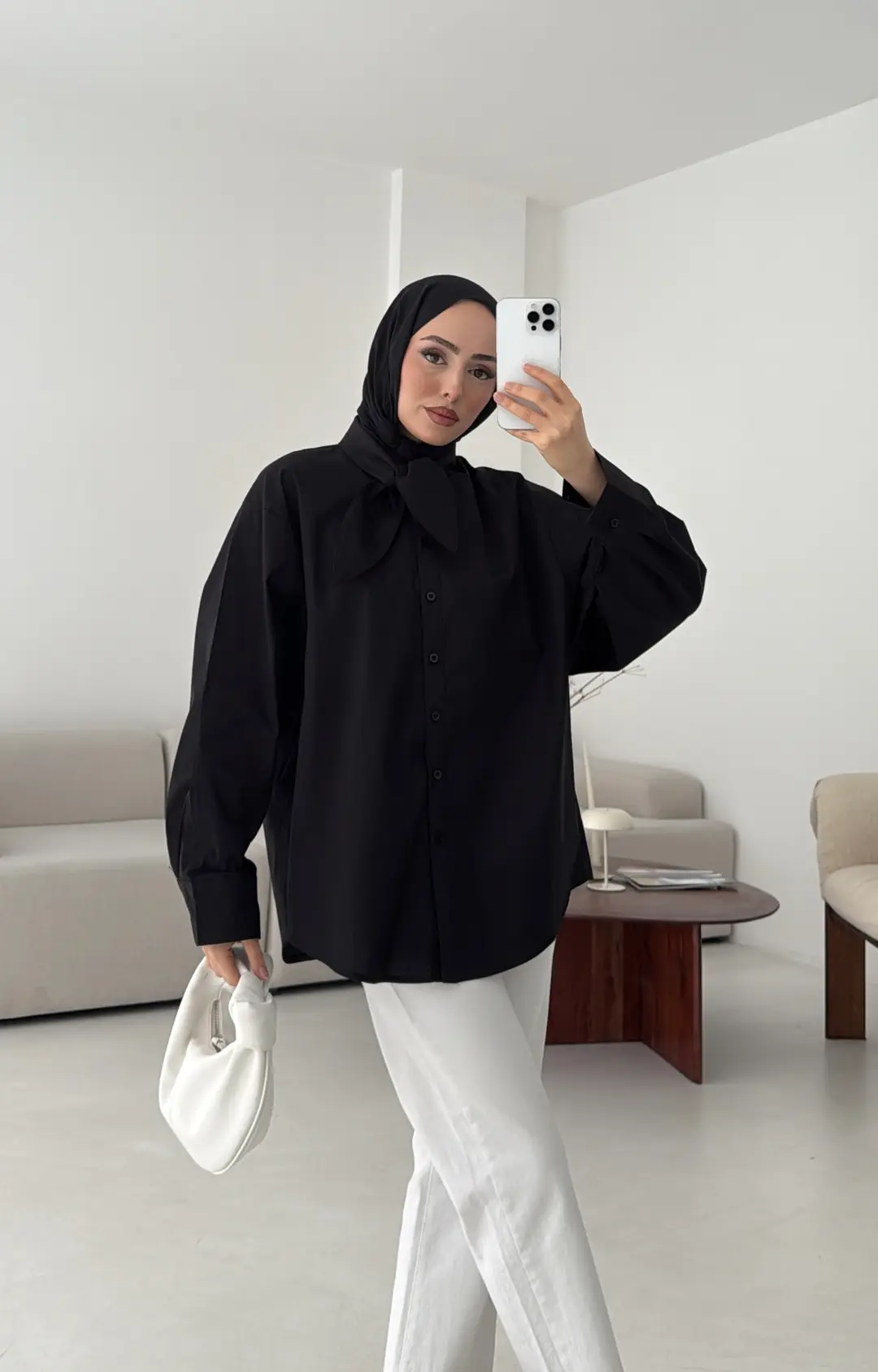 Fular Detay Gömlek Siyah