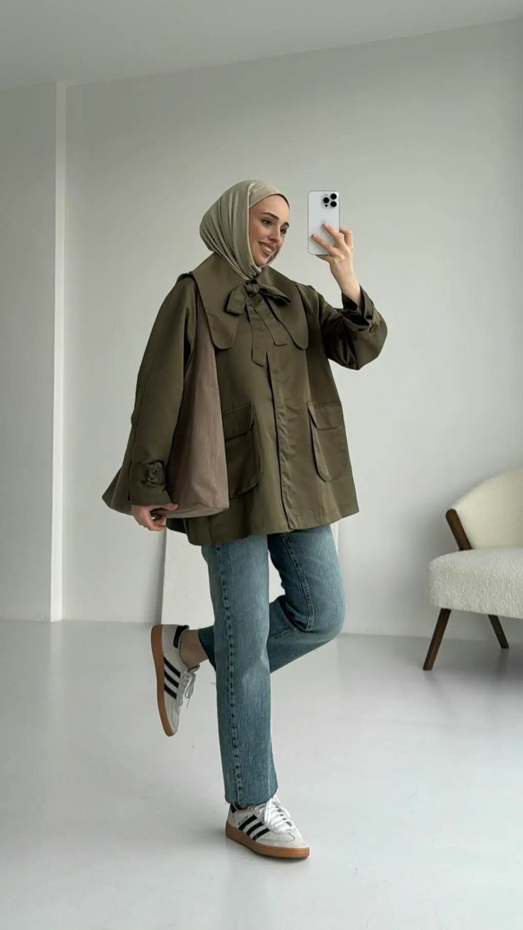 Astarlı Haki Trençkot - Görsel 4