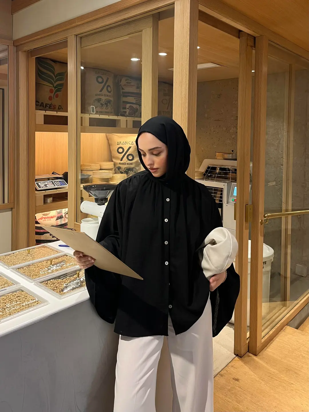 Geniş Kol Tasarım Keten Gömlek Siyah - Görsel 2