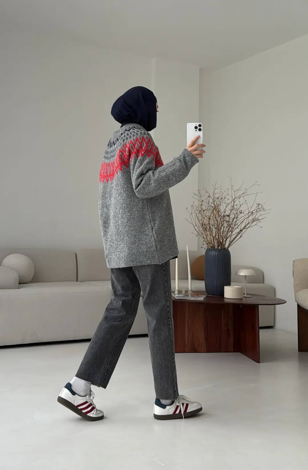 Gri Kırmızı Geçişli Triko Kazak - Görsel 5