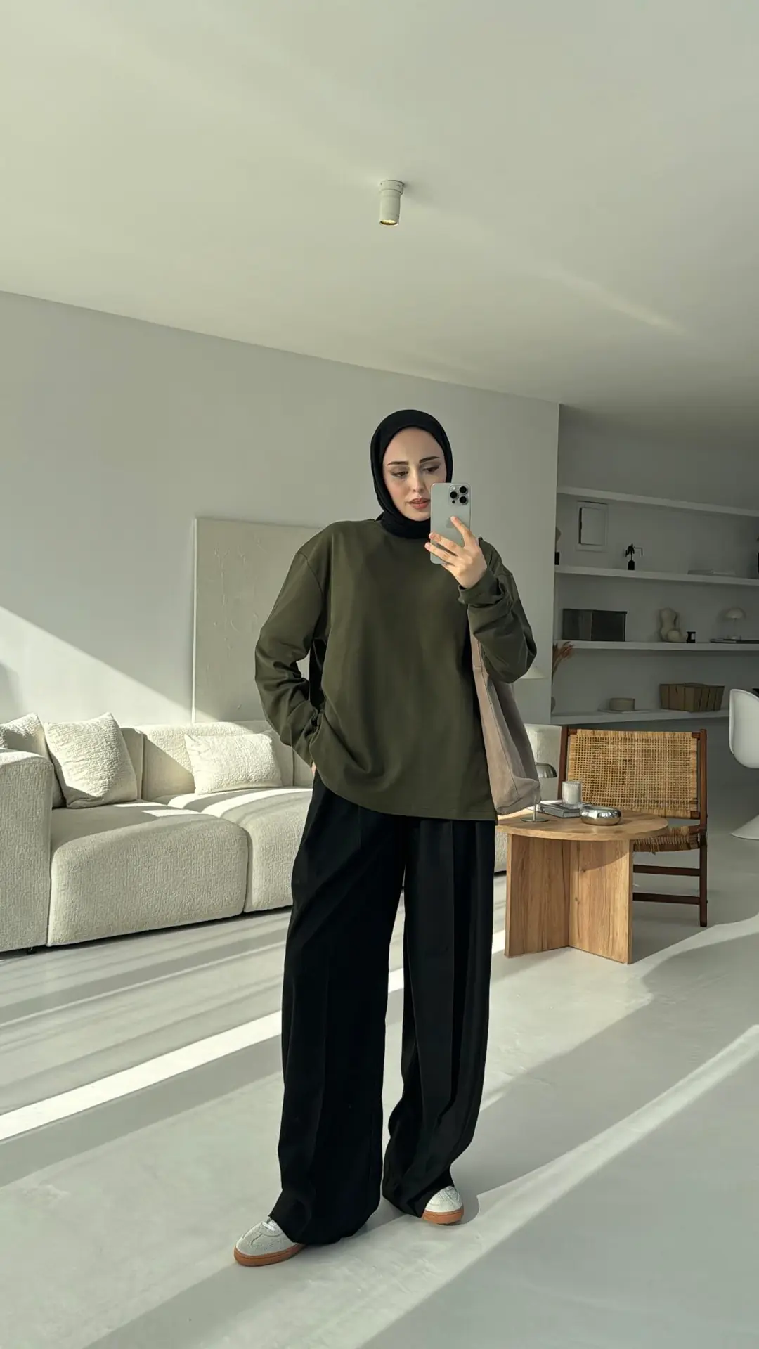 Haki Basıc Sweatshirt