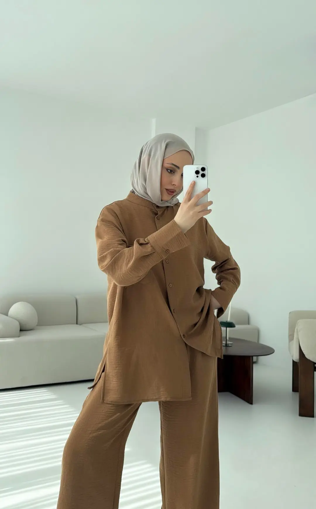 Hakim Yaka Gömlekli Takım Kiremit - Görsel 2