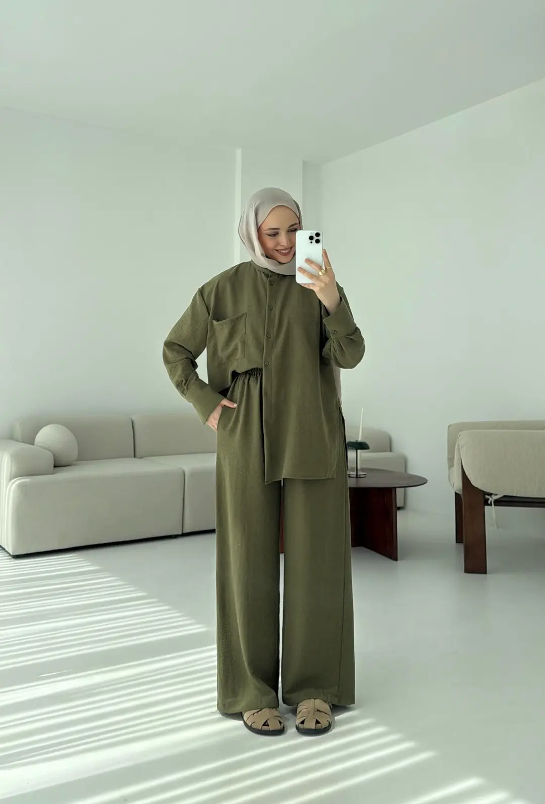 Hakim Yaka Gömlekli Takım Yeşil - Görsel 2