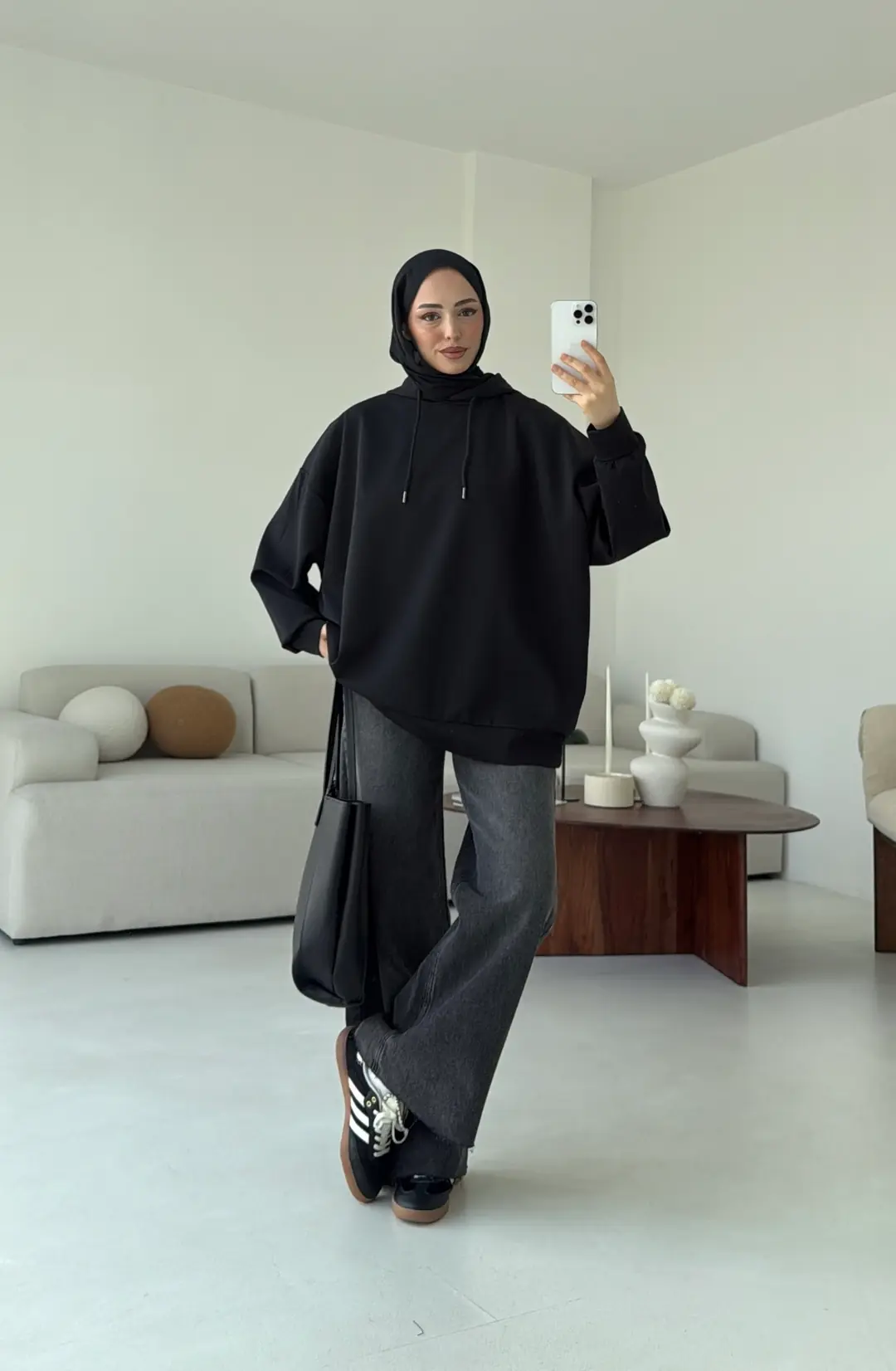 İki İplik Kapşonlu Sweat Siyah - Görsel 2