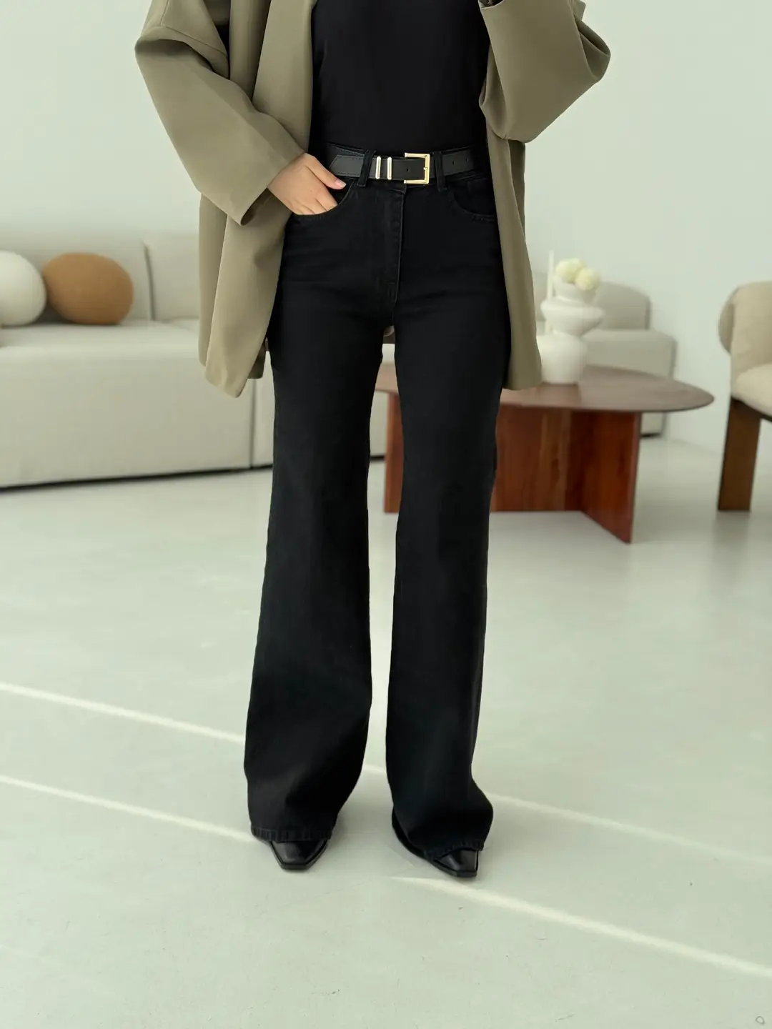 İspanyol Likralı Kemerli Jean